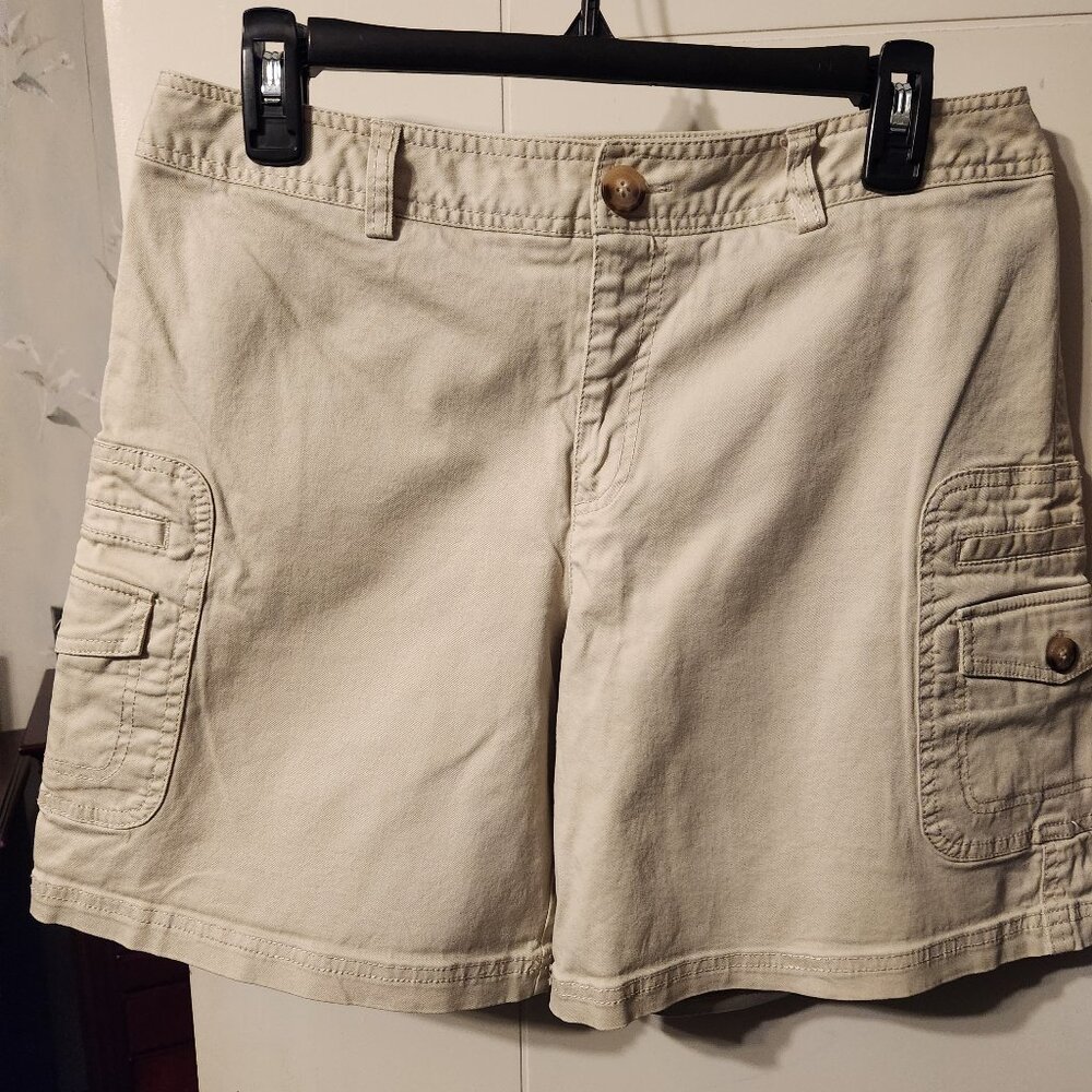 Charter Club Cargo Shorts (size 10)